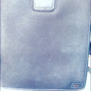 Tumi iPad folio zipper case